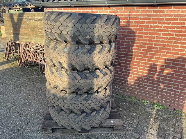 Continental 12,5-20 banden (5x) - afbeelding 3 van  6