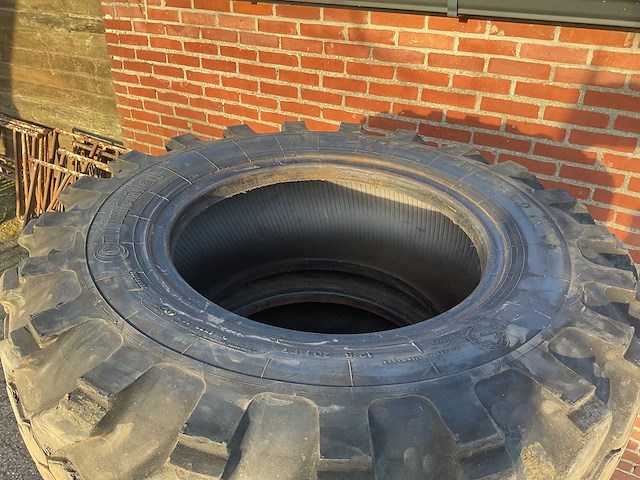 Continental 12,5-20 banden (5x) - afbeelding 4 van  6