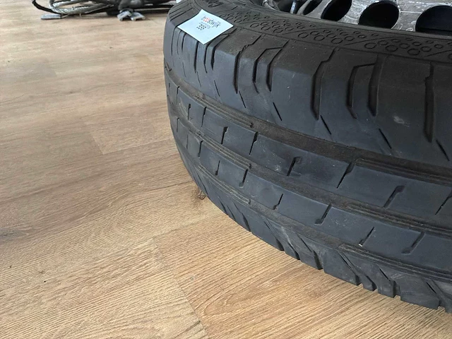 Continental 195/75/r16 velg met band - afbeelding 2 van  5