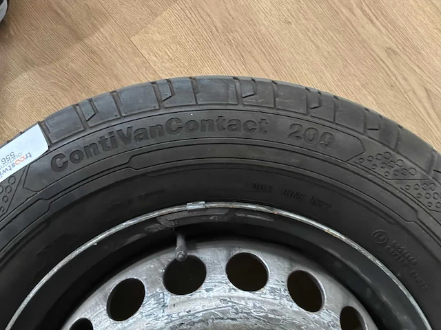 Continental 195/75/r16 velg met band - afbeelding 3 van  5