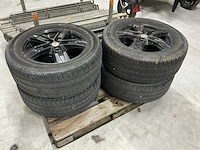 Continental 255/55r18 autoband (4x) - afbeelding 1 van  4