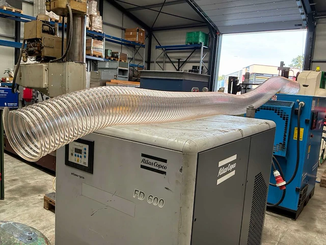 Continental 4m ø 203 mm flexibele afzuigslang (ca. 60x) - afbeelding 2 van  6