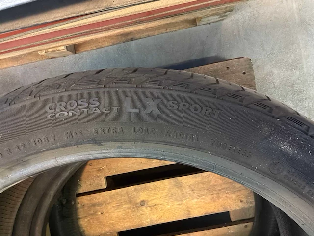 Continental 4seizoen autoband 275/40/r22 (4x) - afbeelding 7 van  9
