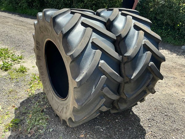Continental 540/65r28 svt banden - afbeelding 1 van  1