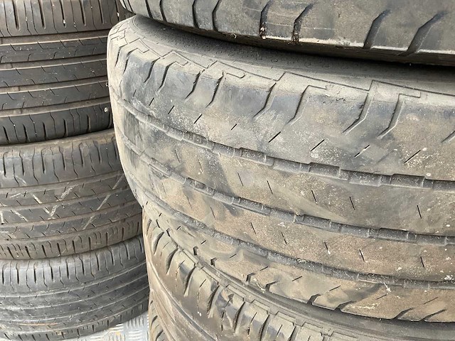 Continental contivancontact autoband met velg (4x) - afbeelding 3 van  9