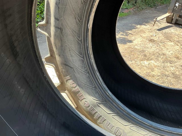 Continental contract ac65 650/65r38 banden - afbeelding 10 van  11