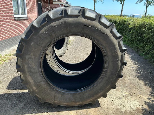 Continental contract ac65 650/65r38 banden - afbeelding 5 van  11