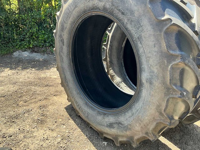 Continental contract ac65 650/65r38 banden - afbeelding 9 van  11