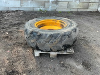 Continental contract ac70g 440/70 r28 band, wiel en velg - afbeelding 4 van  8