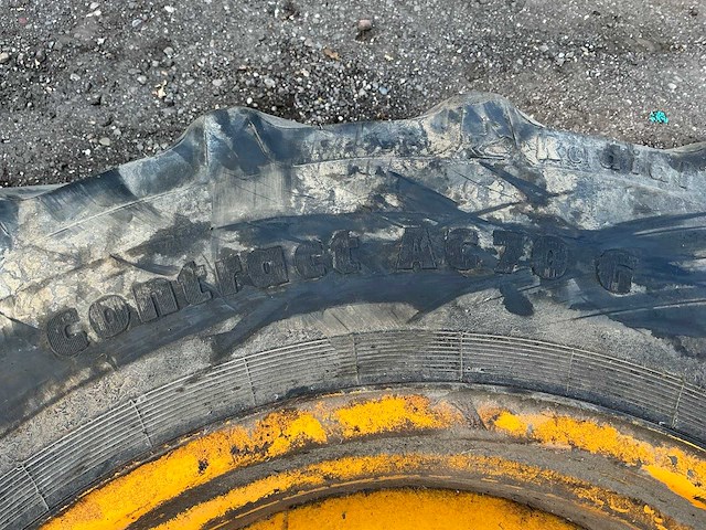 Continental contract ac70g 440/70 r28 band, wiel en velg - afbeelding 8 van  8