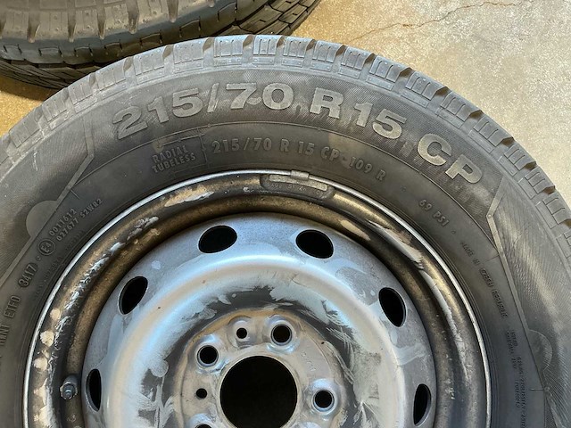 Continental en michelin vancocamper en agiles camping autoband - afbeelding 4 van  9