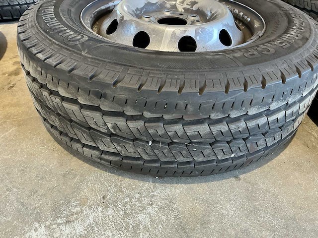 Continental en michelin vancocamper en agiles camping autoband - afbeelding 6 van  9