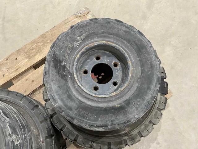 Continental heftruck banden - afbeelding 6 van  10