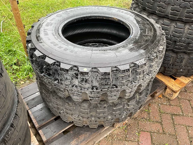 Continental mpt 12.5x20 vrachtwagenband (10x) - afbeelding 6 van  9