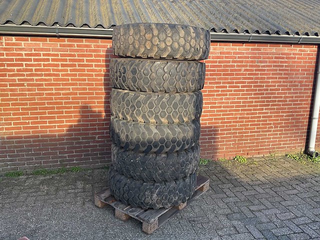 Continental mpt80 banden (6x) - afbeelding 1 van  5