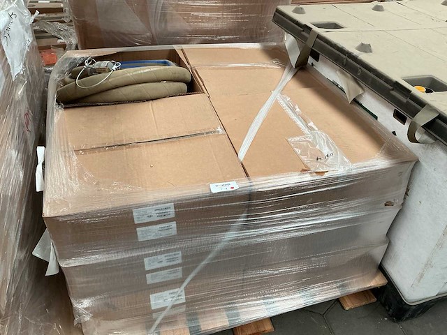 Continental nonmetallic hose assembly (12x) - afbeelding 1 van  1