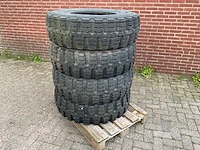 Continental radial mpt nato vrachtwagenband (4x)