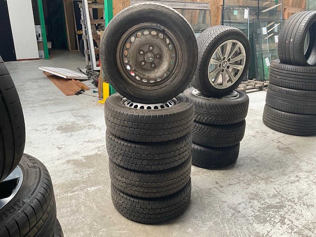 Continental vancoeco autoband op velg, 16”, vw transporter (5x) - afbeelding 1 van  6