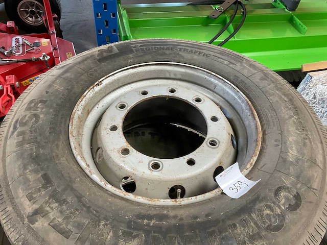 Continental vrachtwagenband met velg (2x) - afbeelding 3 van  6