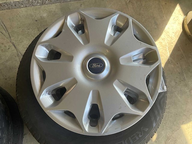 Continental / vredestein contipremiumcontact2 / quantrac autoband op velg (4x) - afbeelding 6 van  6