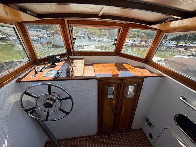 Contour - 900 - motor yacht - 1984 - afbeelding 84 van  148