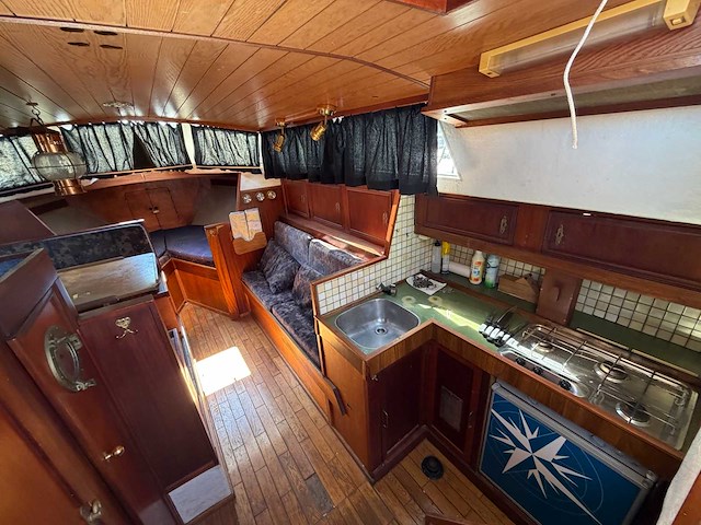 Contour - 900 - motor yacht - 1984 - afbeelding 91 van  148