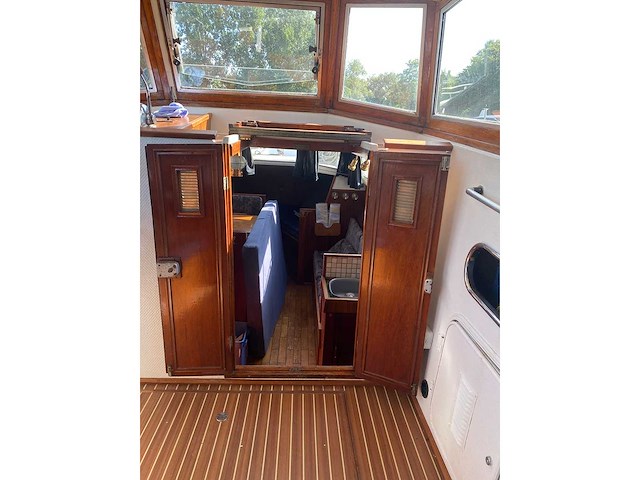 Contour - 900 - motor yacht - 1984 - afbeelding 96 van  148