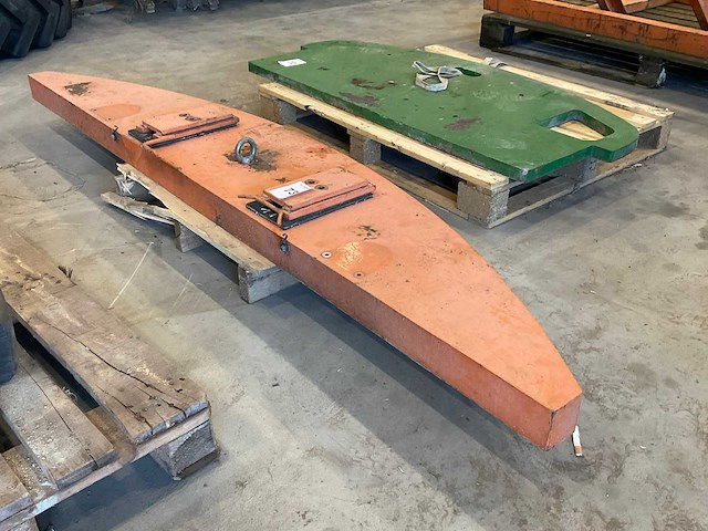 Contragewicht - afbeelding 2 van  2