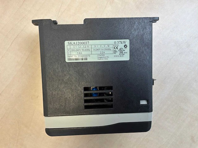 Control techniques ska1200037 frequentieregelaar - afbeelding 3 van  3