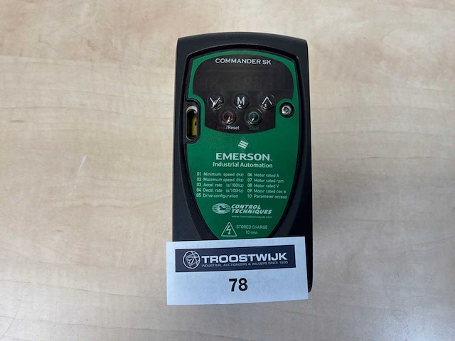 Control techniques ska1200075 frequentieregelaar - afbeelding 1 van  3