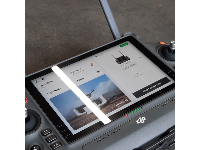 Controller en 8x accu t.b.v drone in koffer, dji, o.a rm700b - afbeelding 15 van  15