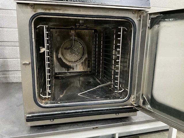 Convotherm combisteamer - afbeelding 1 van  2