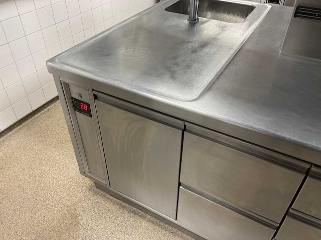 Cookinox rvs keukeneiland met koelwerkbank - afbeelding 11 van  14