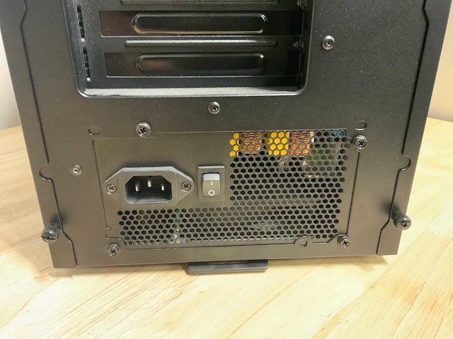 Coolermaster custom build (i7 g8) - afbeelding 5 van  7