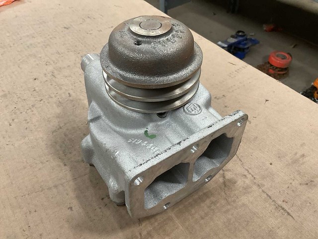 Cooling system pump - afbeelding 5 van  5