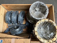 Cooper / skf - partij industriële lagerhuizen en lagercomponenten 343kg - afbeelding 1 van  2