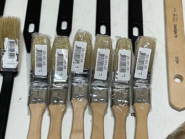 Copenhagen bokkepoot kwasten div soorten (66x) - afbeelding 4 van  18