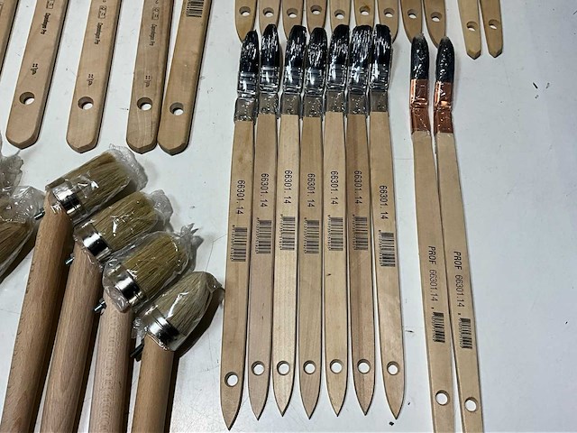 Copenhagen bokkepoot kwasten div soorten (66x) - afbeelding 10 van  18