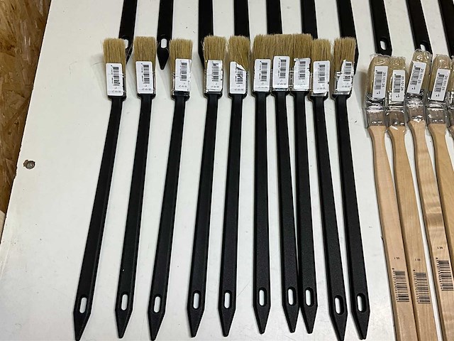 Copenhagen bokkepoot kwasten div soorten (66x) - afbeelding 13 van  18