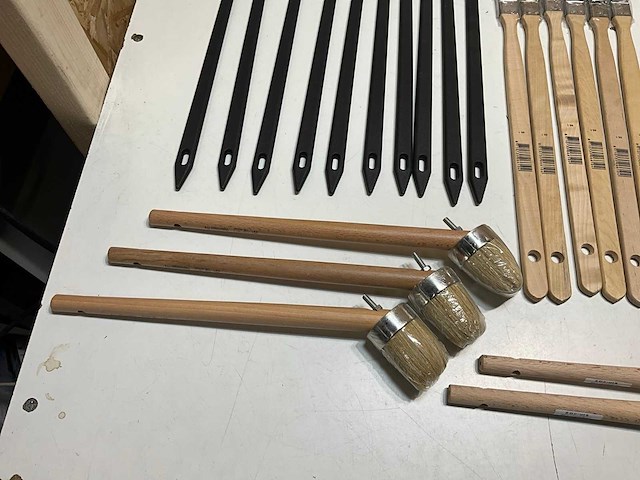 Copenhagen bokkepoot kwasten div soorten (66x) - afbeelding 15 van  18