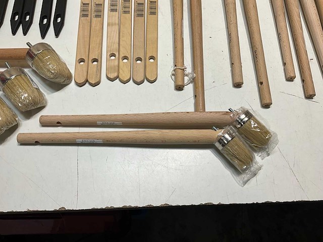 Copenhagen bokkepoot kwasten div soorten (66x) - afbeelding 16 van  18