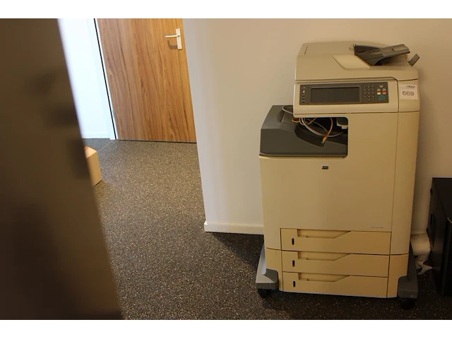 Copier hp color laserjet 4730mfp - afbeelding 1 van  3