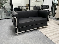 Corbusier lc2 2-zits sofa in echt zwart leer, zwart / chroom
