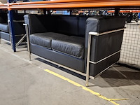 Corbusier lc2 2-zits sofa in echt zwart leer, zwart / chroom - afbeelding 8 van  8