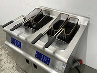 Coreca - umpi0203_d - dubbele friteuse - afbeelding 9 van  10