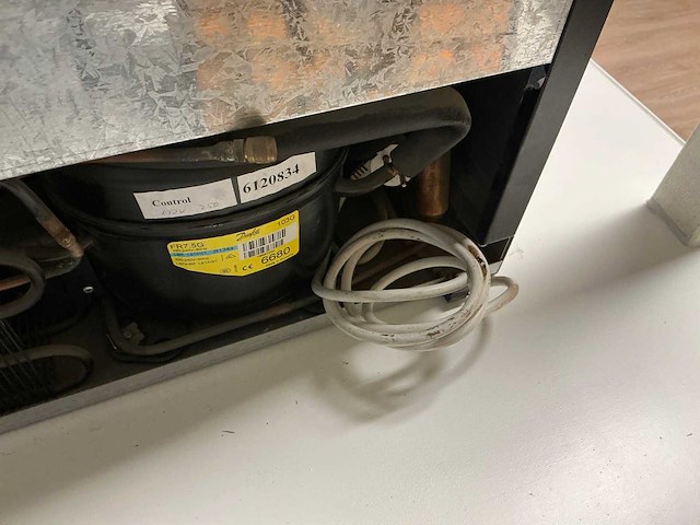 Coreco erh-250 koelvitrine - afbeelding 5 van  5