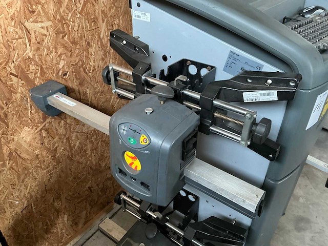 Corghi - 2015 - ex7000ii - uitlijn apparaat 4 wiel - afbeelding 3 van  26