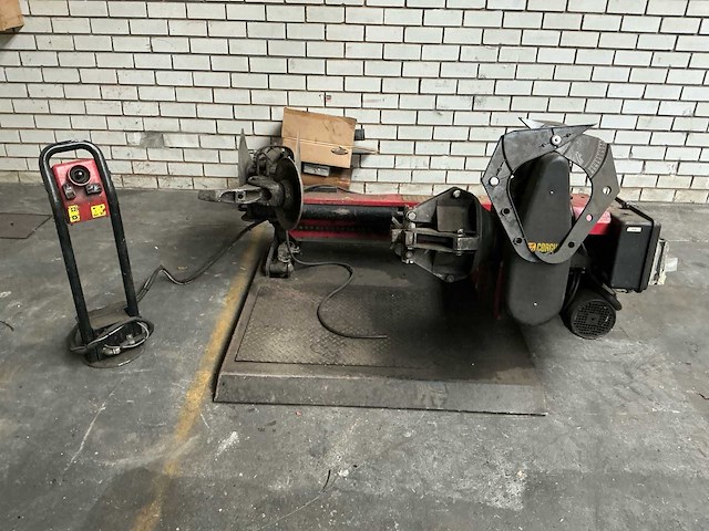 Corghi ag double banden de-en montageapparaat - afbeelding 10 van  15