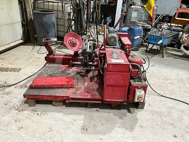 Corghi a.g. double banden machine - afbeelding 4 van  11