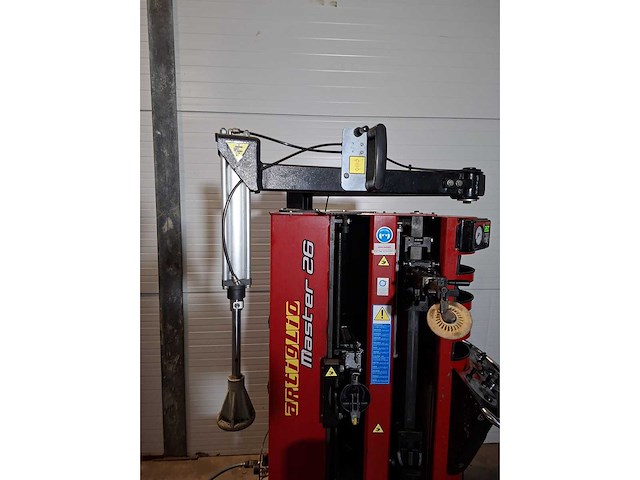 Corghi bandenapparaat - 2009 - master 26 m - overige garage gereedschap - afbeelding 11 van  16